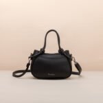 Bolsa Pequena de Lado Moderna e Elegante Preta - Imagem 2