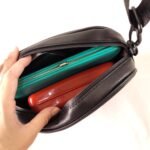 Mini Bolsa Feminina Oval - Preto - Imagem 4